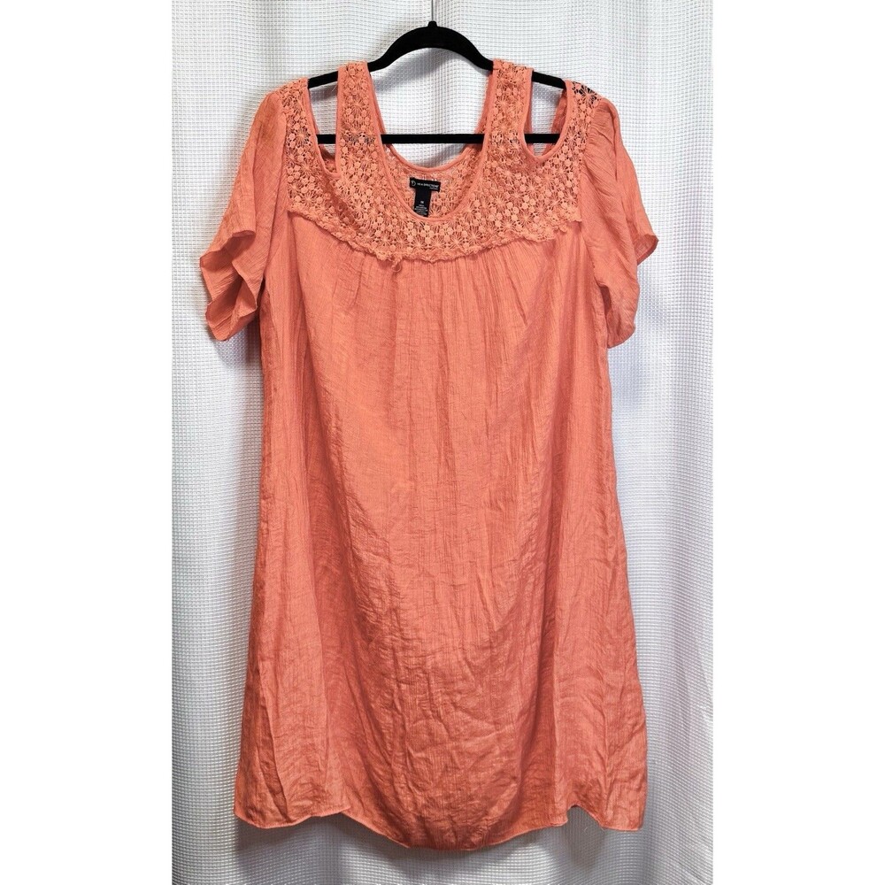 New Directions Woman 1X Coral Cold Shoulder Lace Boho Tunic Dress Lined